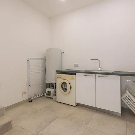 Sàvega - Climatisé Et Proche Appartement