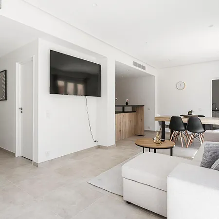 Sàvega - Climatisé Et Proche